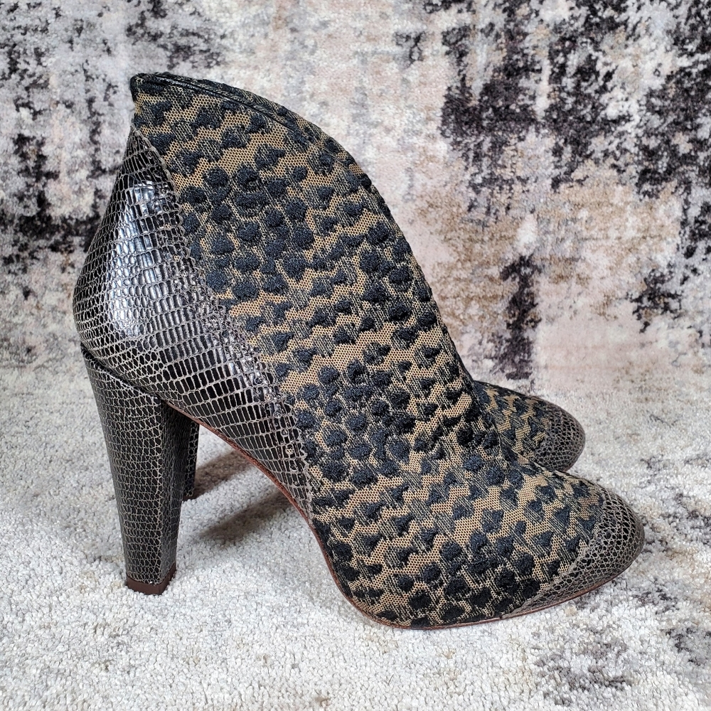 Tibi New York Women's Heels Leather Booties Embroidered Brown Size 6
